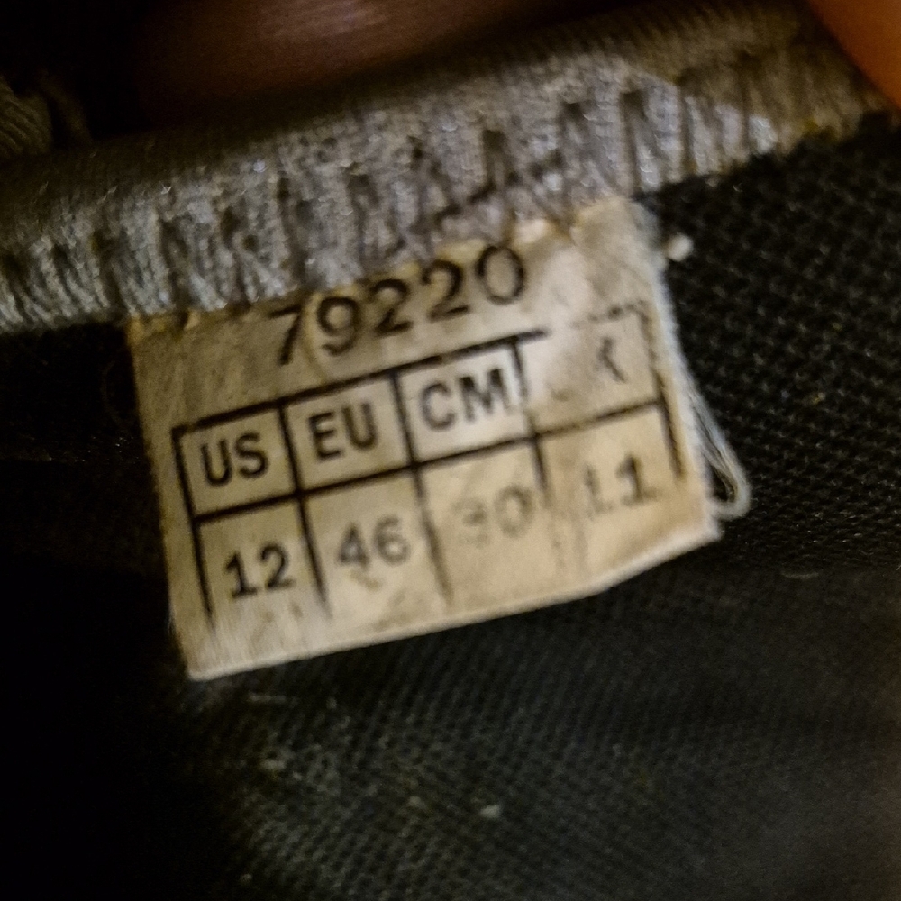 Patagonia Men's Riverwalker Boots - Picture 2 of 7